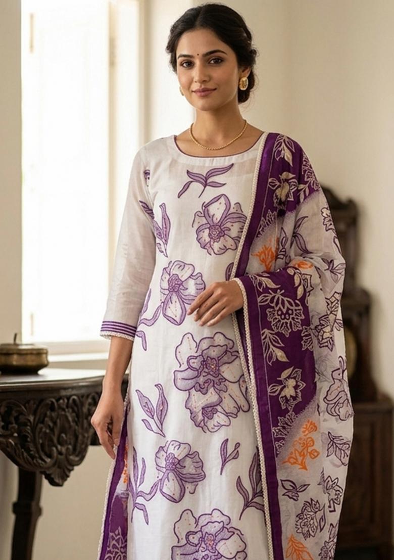 Off White Embroidery Cotton Kurta Set - Indya
