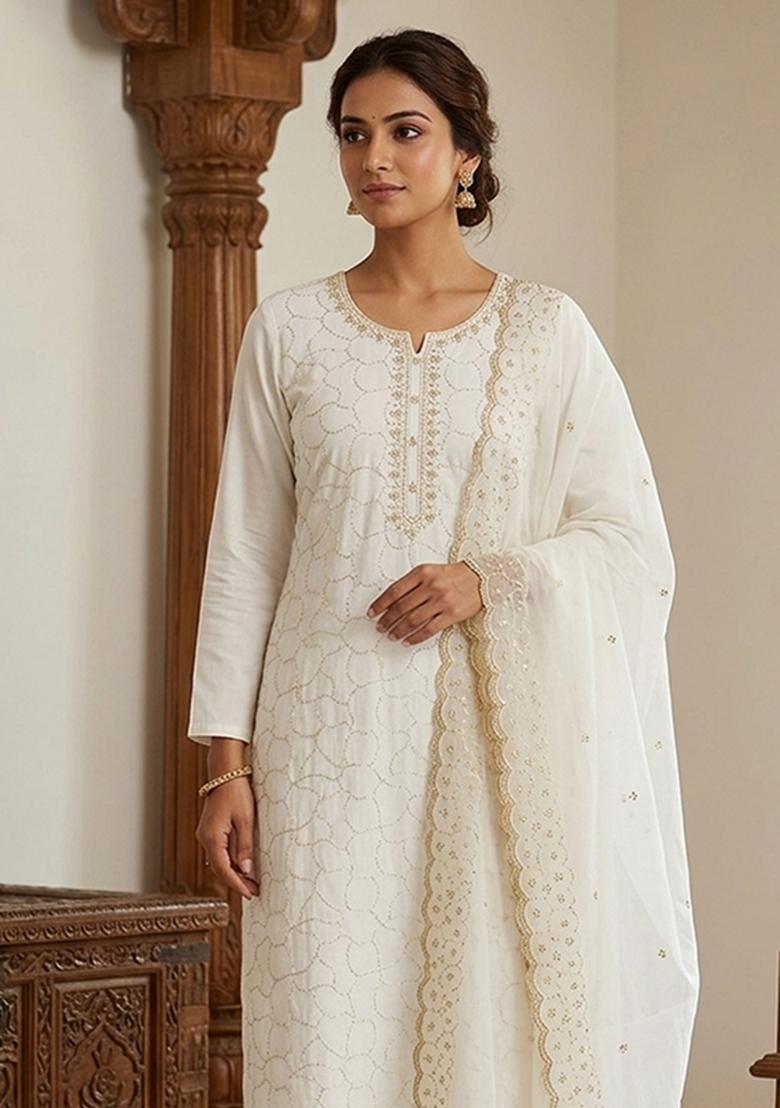 Off White Embroidery Cotton Kurta Set - Indya