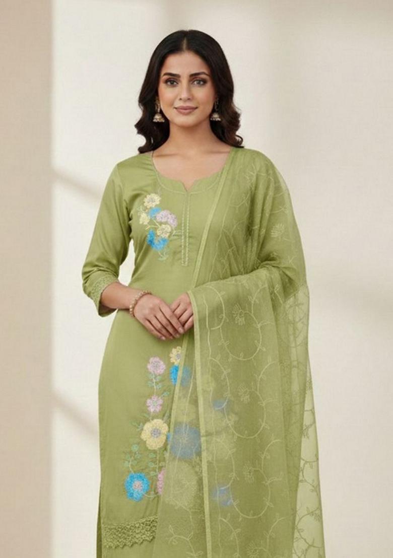 Green Embroidery Silk Kurta Set - Indya