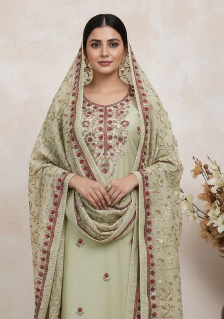 Green Embroidery Silk Kurta Set - Indya