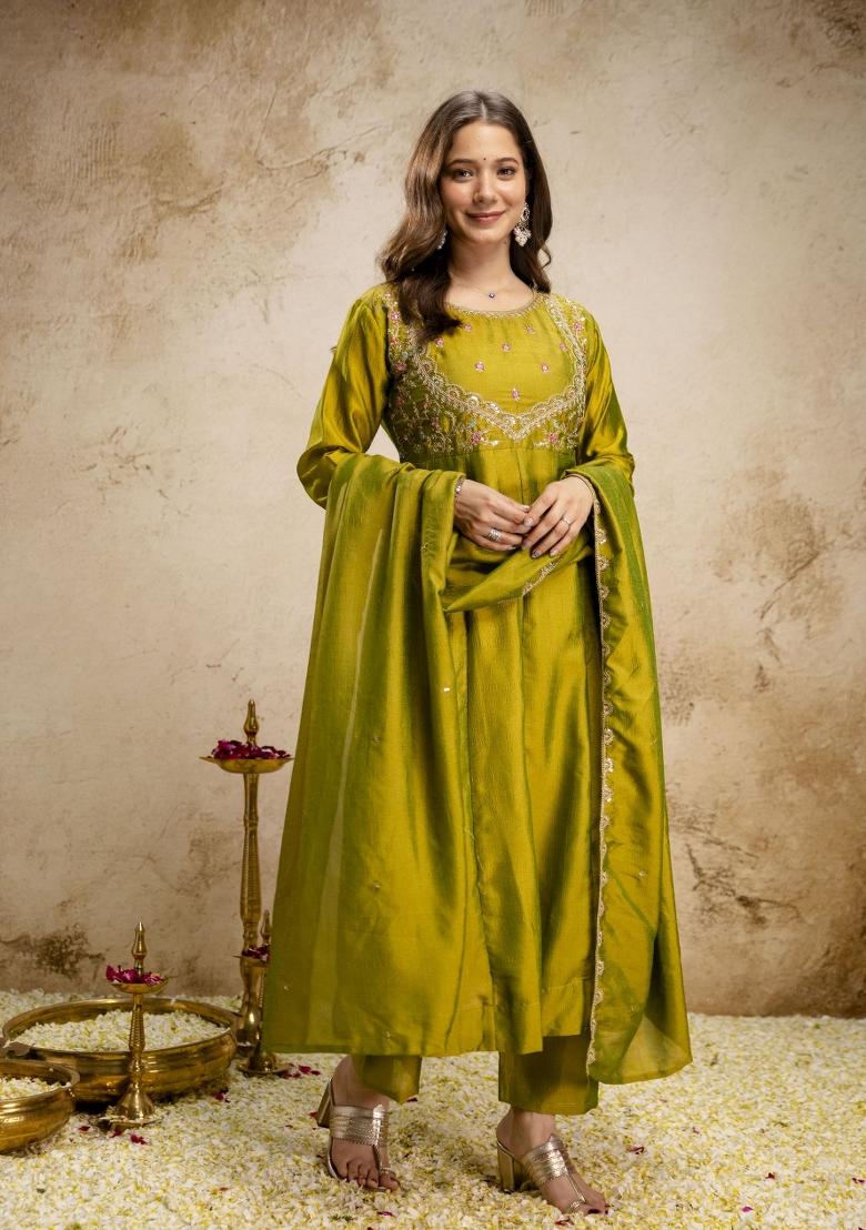 Purple Embroidery Tissue Kurta Set - Indya
