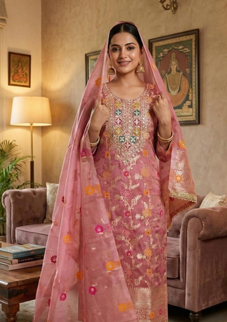 Pink Embroidered Chanderi Kurta Set - Indya