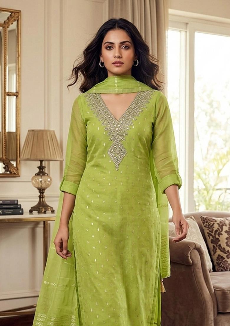 Green Embroidered Shimmar Kurta Set - Indya