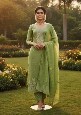 Green Embroidered Cotton Kurta Set