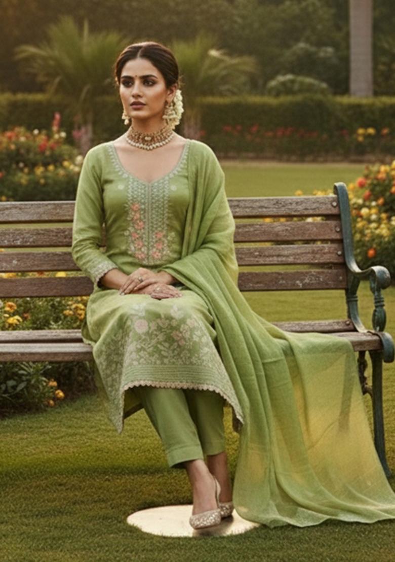 Green Embroidered Cotton Kurta Set - Indya