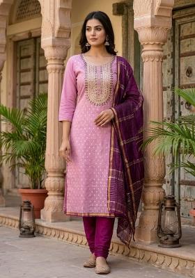 Lavender Embroidered Shimmar Kurta Set