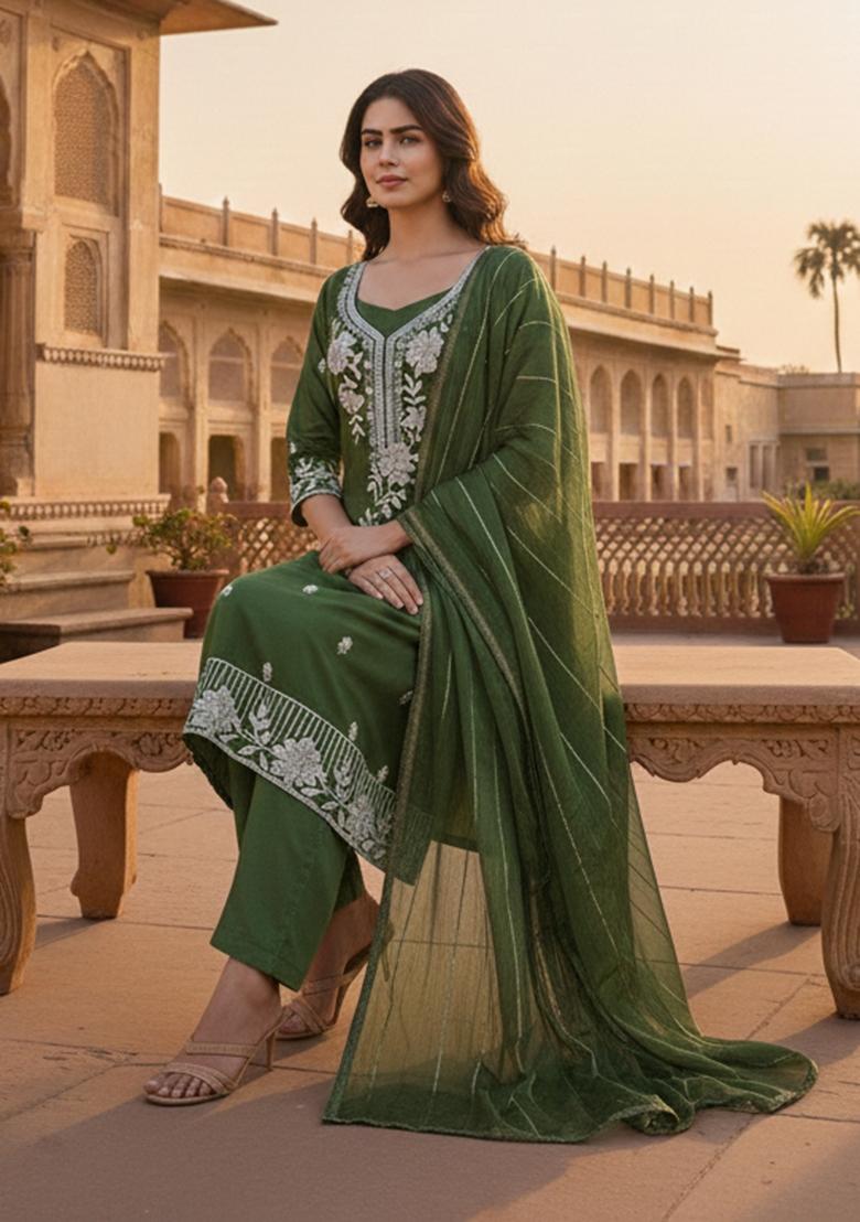 Green Embroidered Silk Kurta Set - Indya