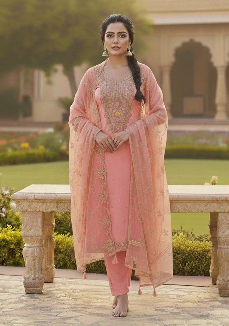 Pink Embroidered Chanderi&nbsp; Kurta Set - Indya