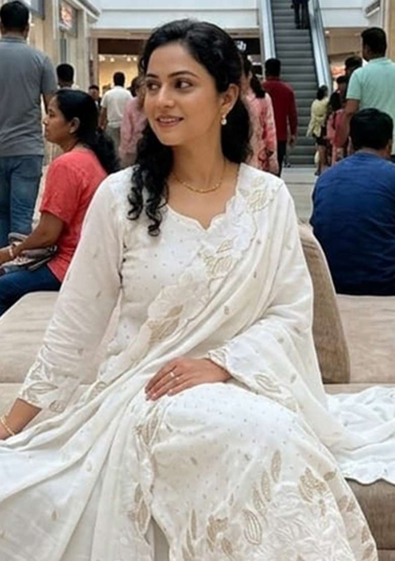 White Embroidered Silk Kurta Set - Indya