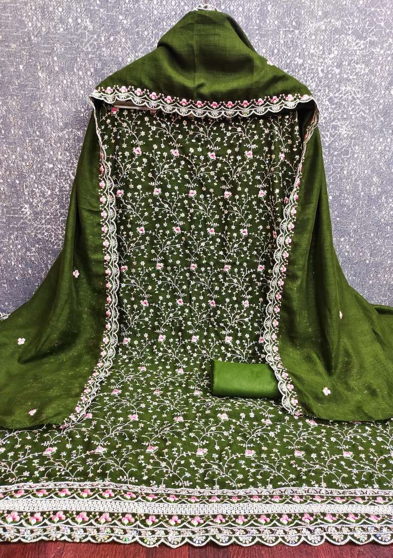 Green Embroidered Silk Kurta Set - Indya