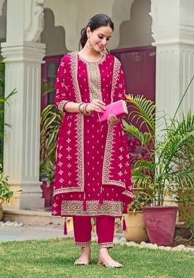 Red Embroidered Georgette Kurta Set