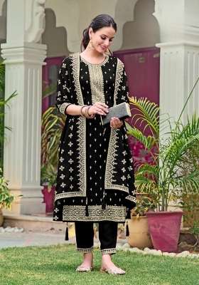Black Embroidered Georgette Kurta Set