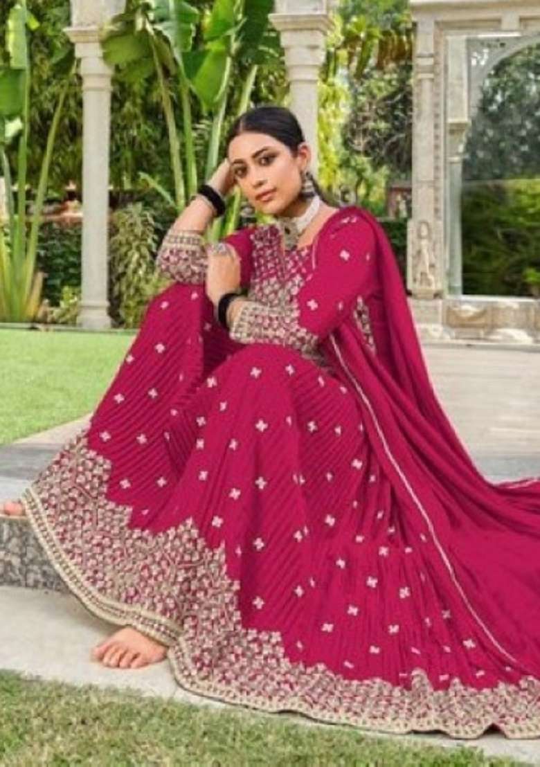 Red Embroidered Georgette Kurta Set - Indya