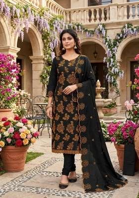 Black Embroidery Silk Material Suit Set