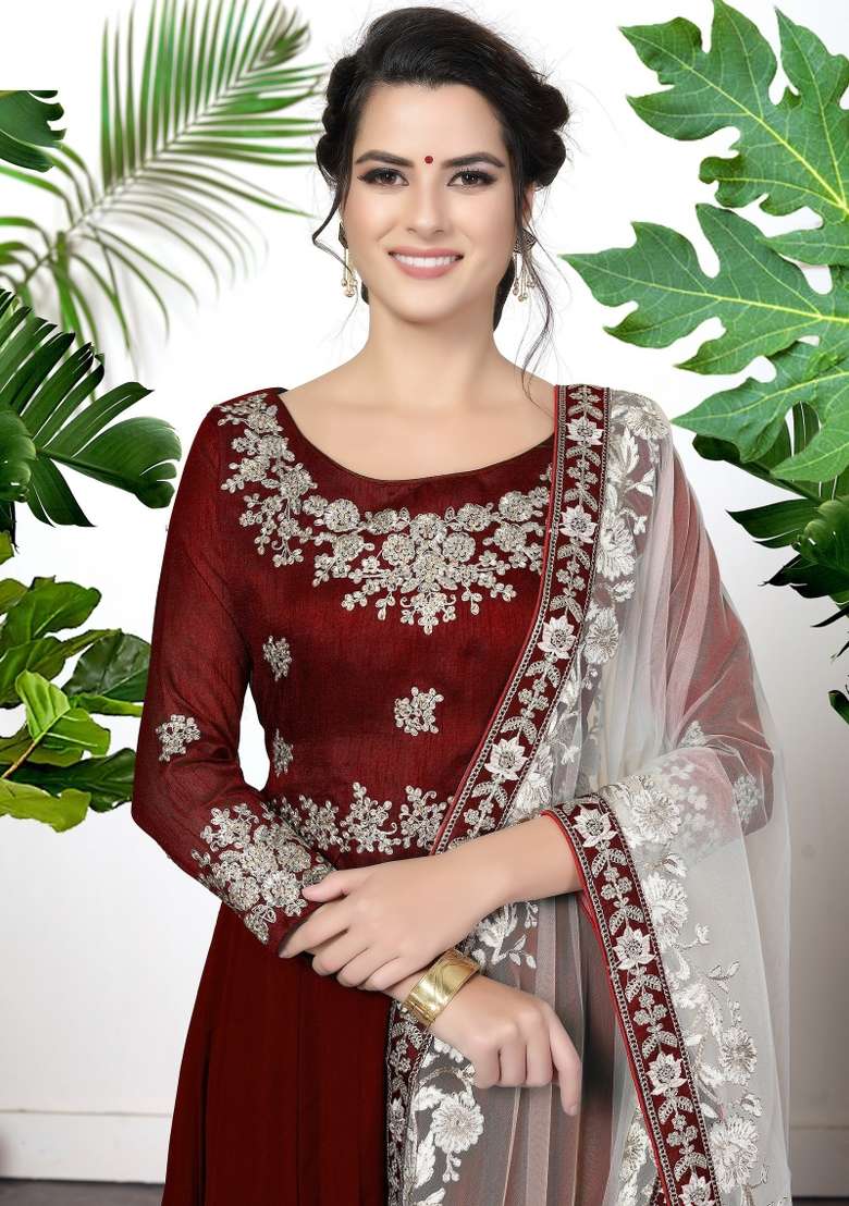Red Embroidered Georgette Kurta Set - Indya