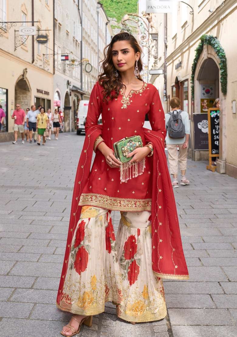 Red Embroidered Chinon Kurta Set - Indya