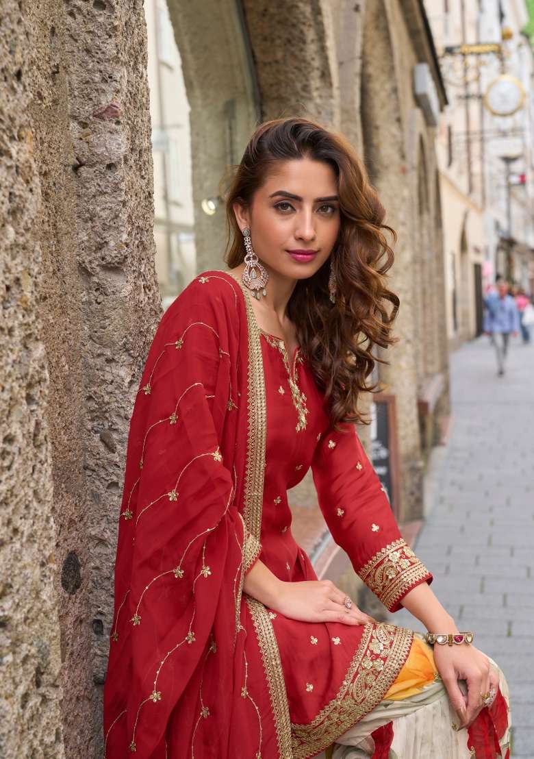 Red Embroidered Chinon Kurta Set - Indya