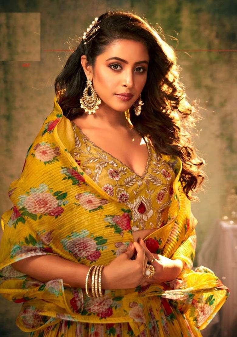 Yellow Zari Organza Lehenga Set with Embroidered for Diwali | Wedding & Festive Wear - Indya