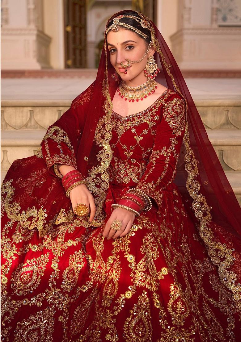 Maroon Zari Thread Embroidered Velvet Lehenga Set