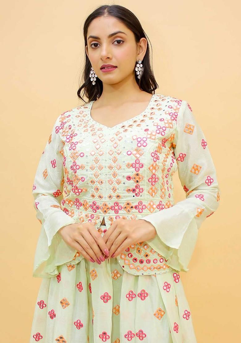 Green Embroidered Poly Blend Lehenga Sets