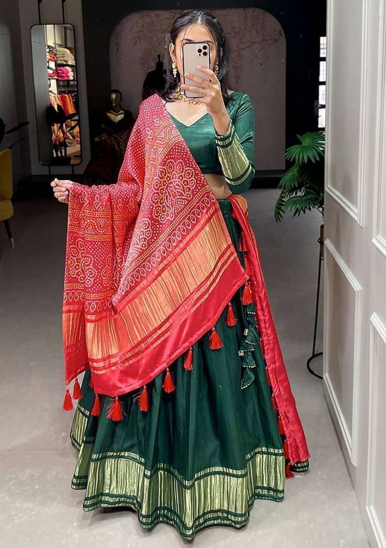 Green Printed Silk Blend Chaniya Choli Set For Navratri And Garba - Indya