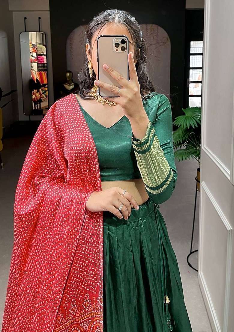 Green Printed Silk Blend Chaniya Choli Set For Navratri And Garba - Indya