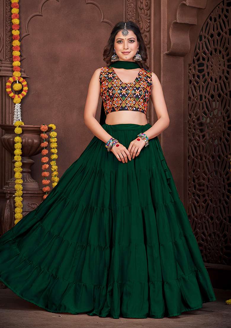 Green Embroidered Mono Silk Blend Chaniya Choli Set For Navratri And Garba for Diwali | Wedding & Festive Wear - Indya