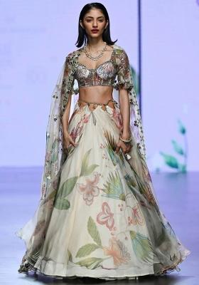 Cream embroidered Viscose Lehenga Set With Dupatta