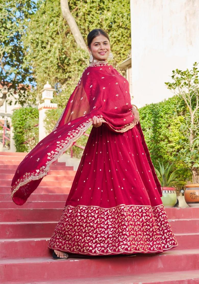 Red embroidered Georgette Lehenga Set With Dupatta