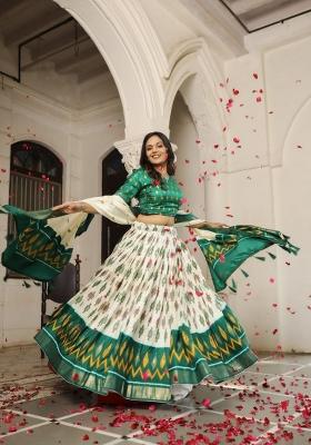 Green embroidered Viscose Lehenga Set With Dupatta