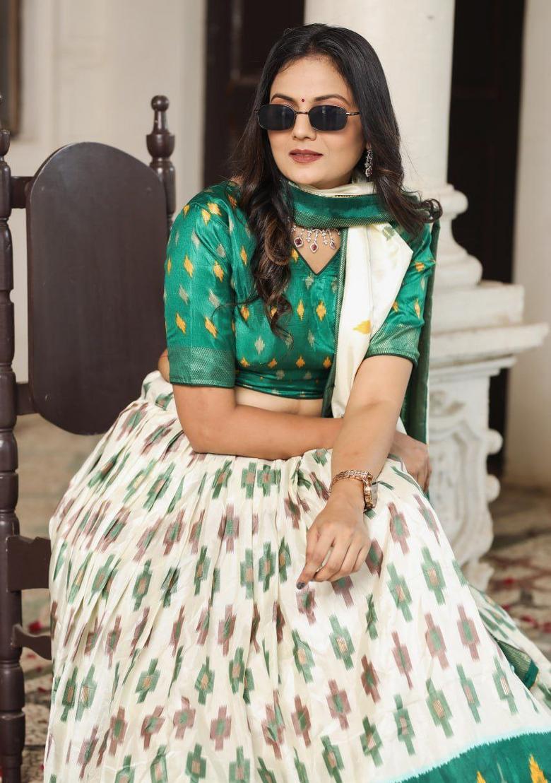 Green embroidered Viscose Lehenga Set With Dupatta