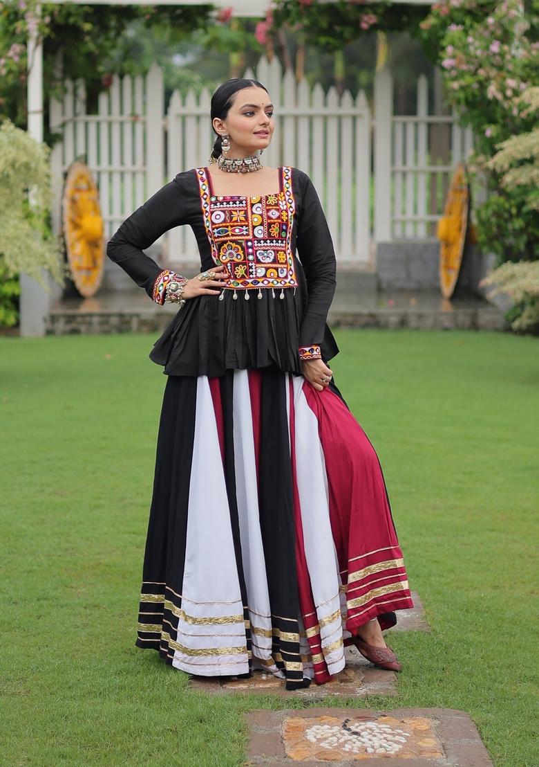 Multicolor Embroidered Poly Blended Lehenga Set With Dupatta