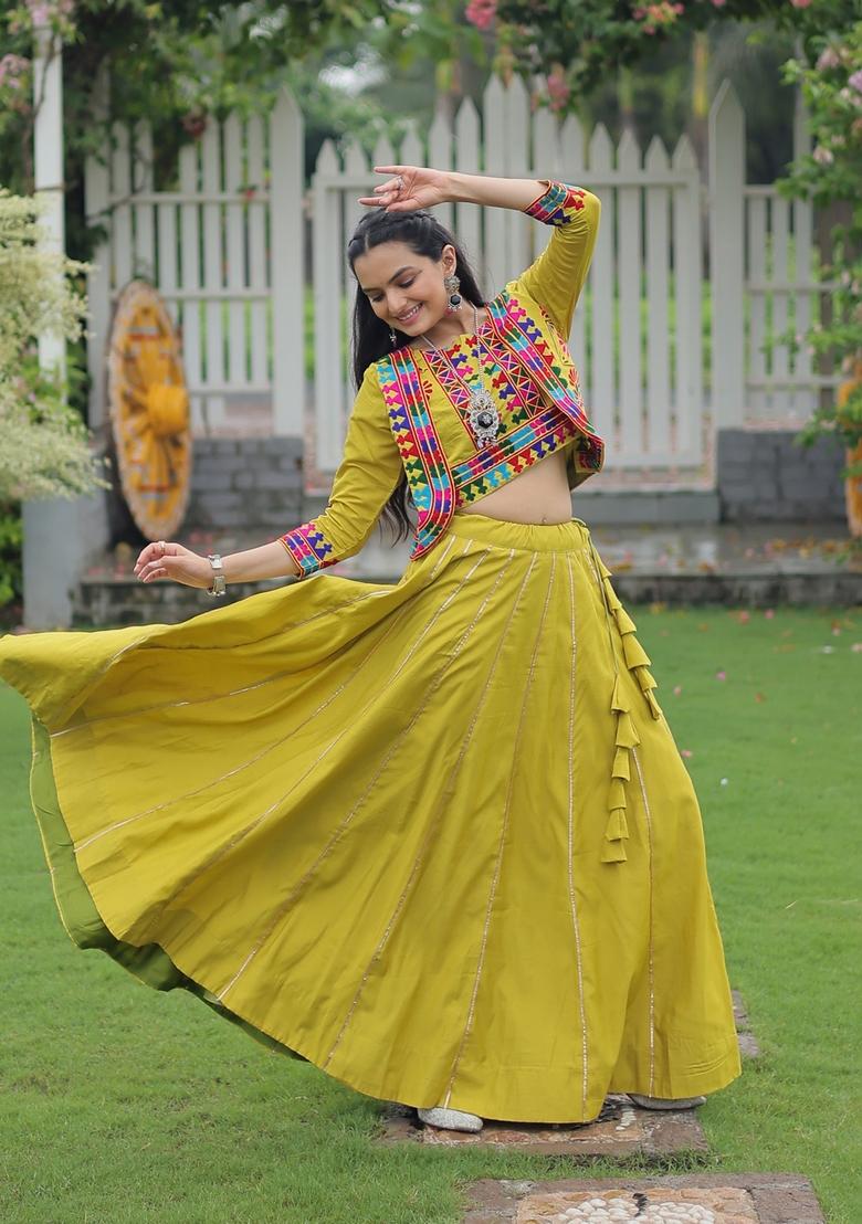 Multicolor Embroidered Poly Blended Lehenga Set With Dupatta