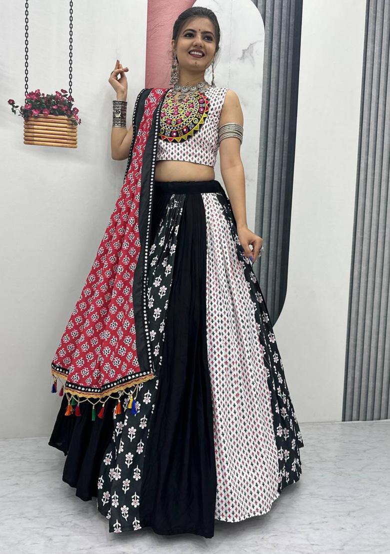 Black Solid Cotton Lehenga Set With Dupatta
