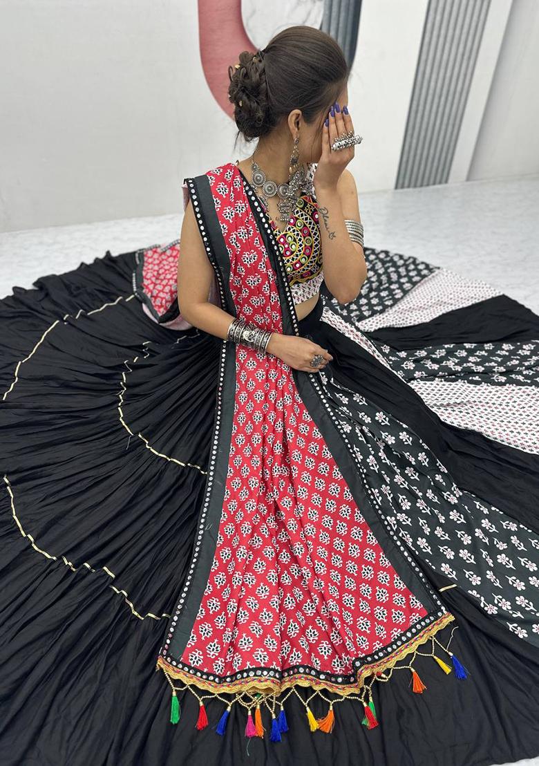 Black Solid Cotton Lehenga Set With Dupatta