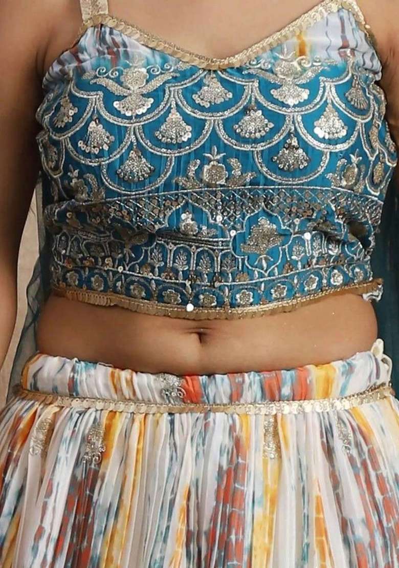 White Embroidererd Silk Blend Lehenga Set With Dupatta - Indya