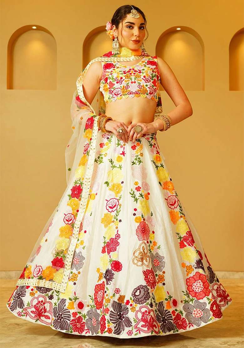 White Embroidererd Georgette Lehenga Set With Dupatta - Indya