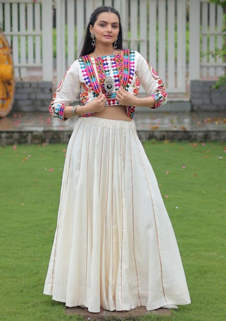 White Embroiderd Blended Lehenga Set - Indya