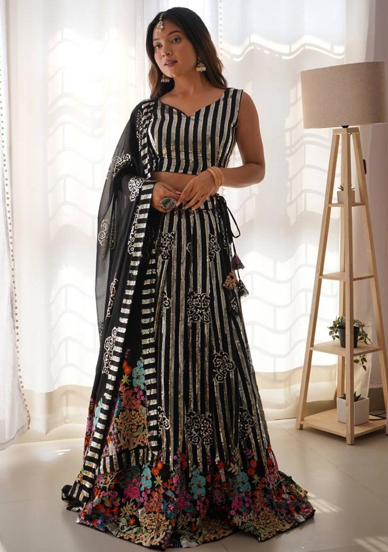 Black Embroiderd Georgette Lehenga Set - Indya