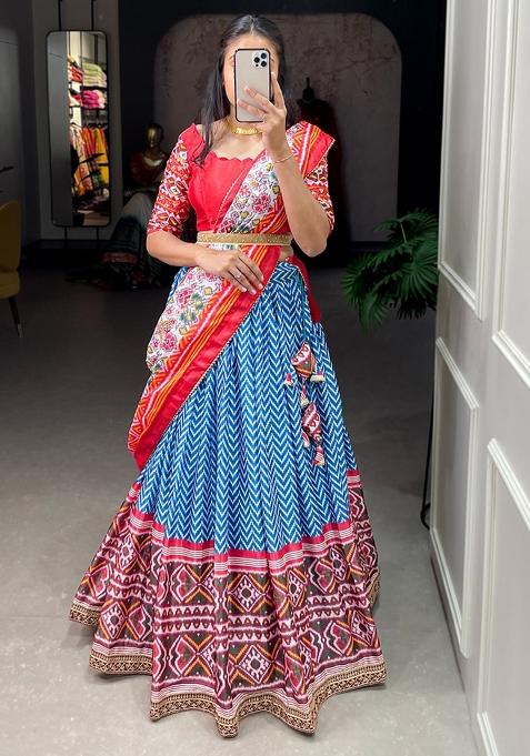 Blue Embroiderd Chinon Lehenga Set