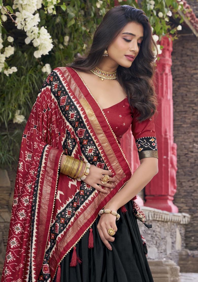 Black Embroiderd Silk Lehenga Set - Indya