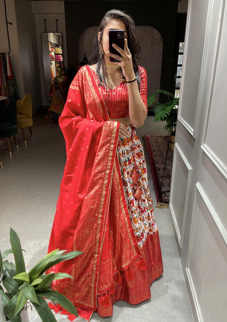 Red Embroiderd Silk Lehenga Set - Indya