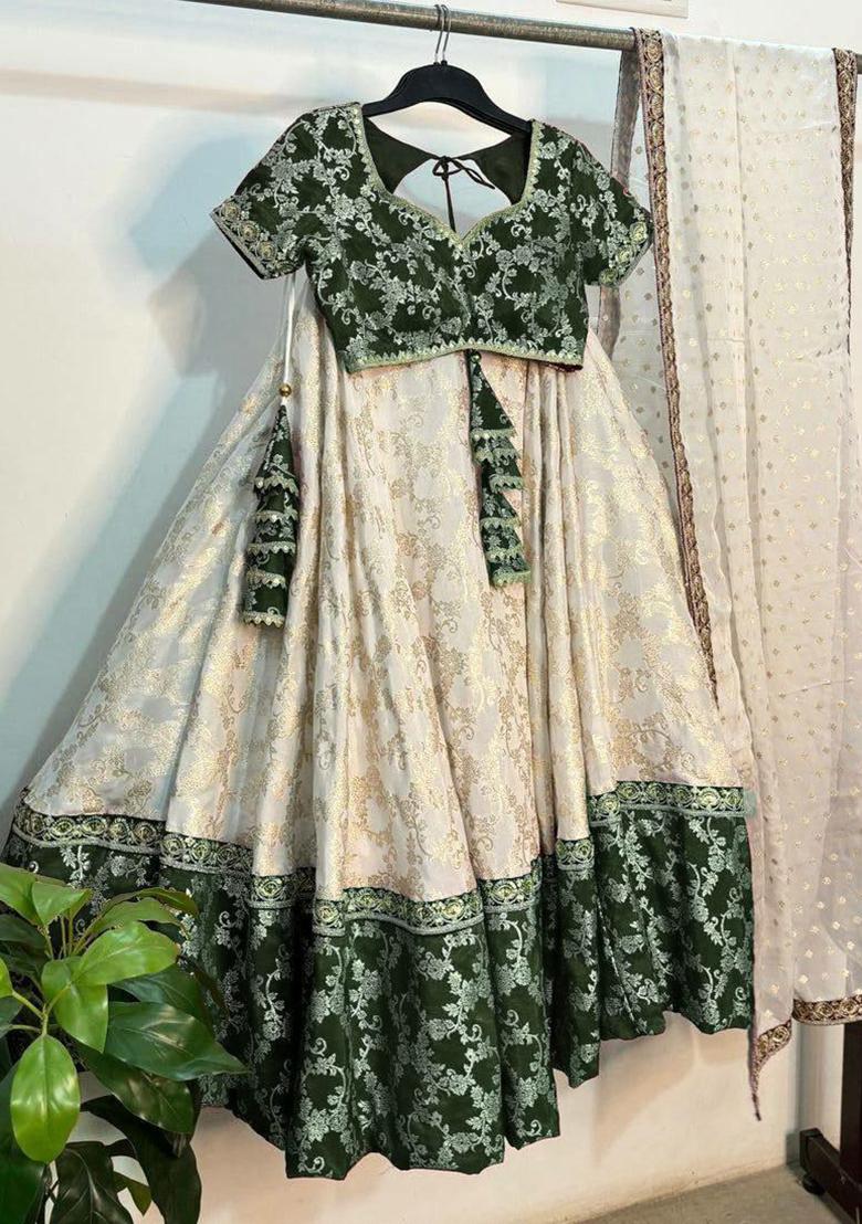 White Embroidered Blended Lehenga Set With Dupatta - Indya