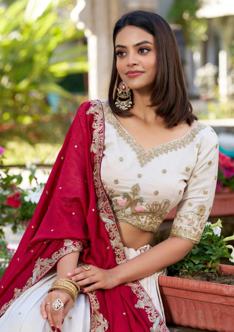 White Embroidered Blended Lehenga Set With Dupatta - Indya