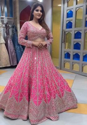 Pink Embroidered Blended Lehenga Set With Dupatta