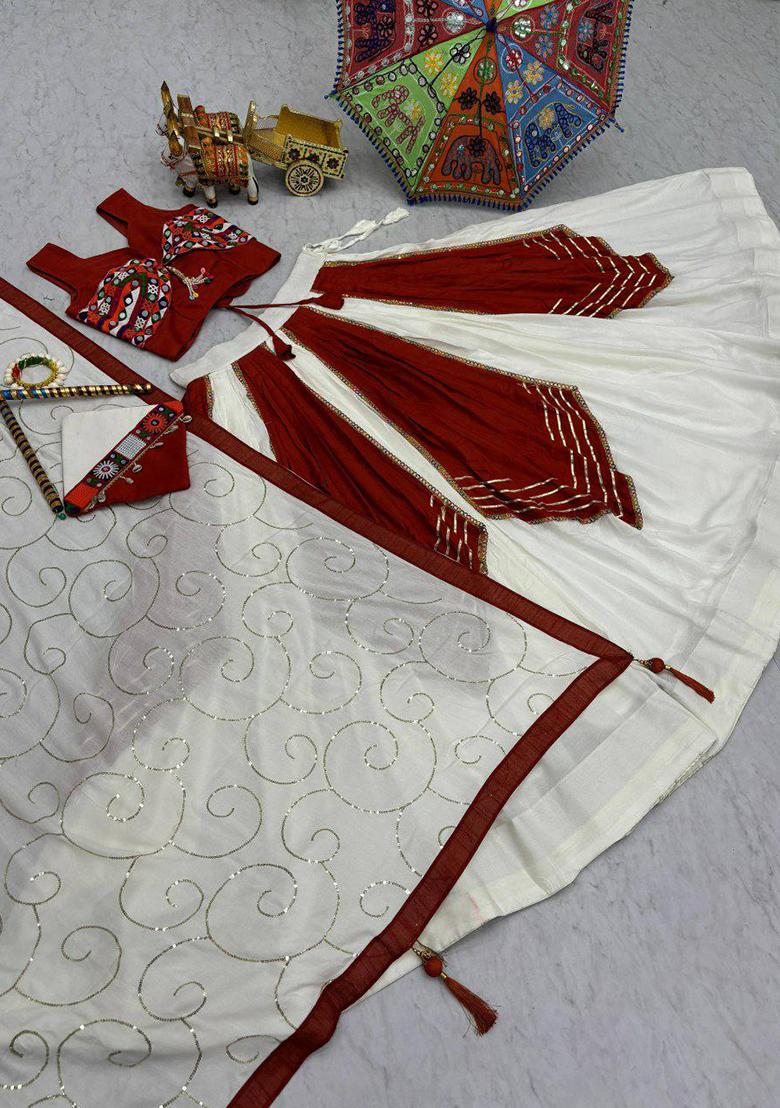 White Embroidered Blended Lehenga Set With Dupatta - Indya