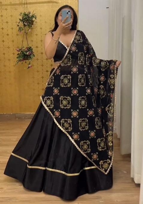 Multicolor Embroidered Blended Lehenga Set