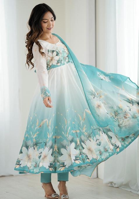 Aqua Blue Embroidered Silk Gwon Set