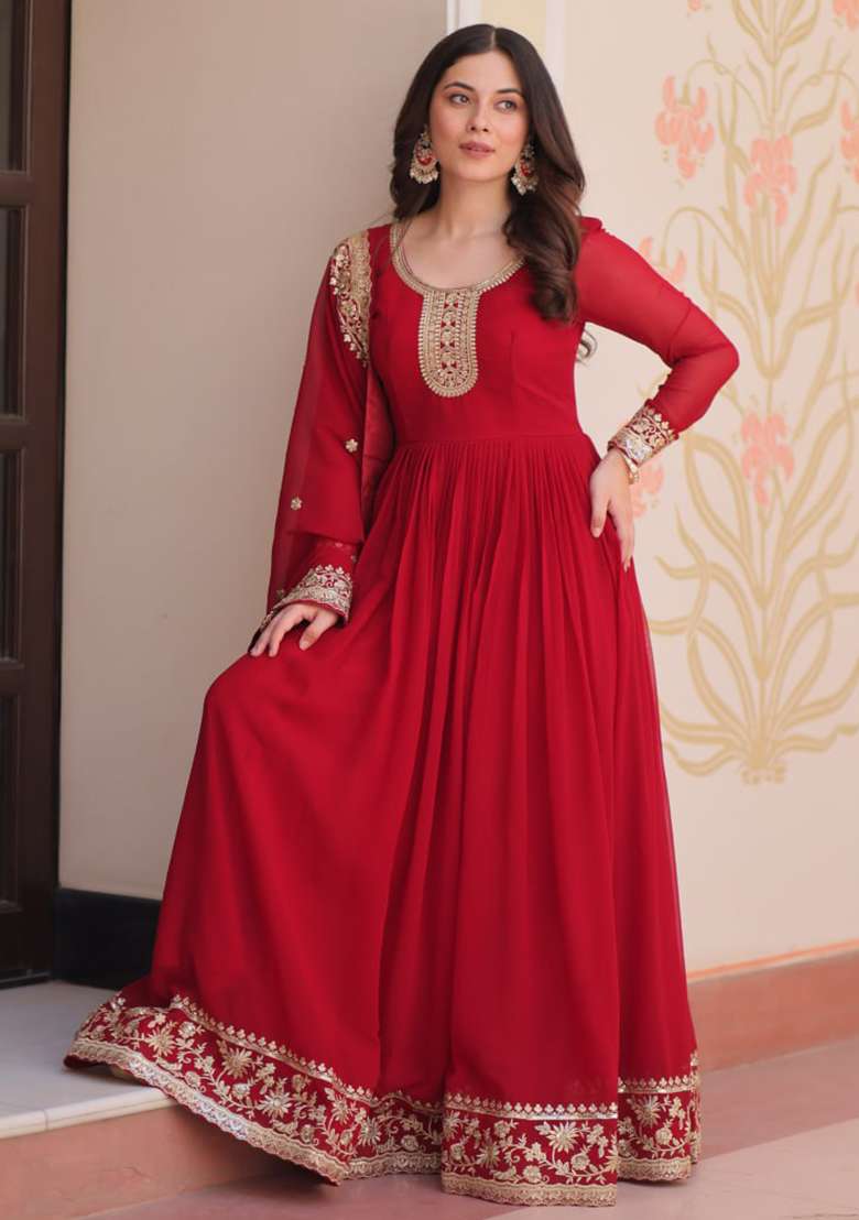 Maroon Embroidered Faux Blooming Gwon Set - Indya
