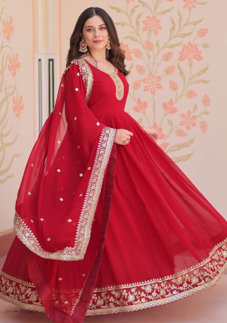 Maroon Embroidered Faux Blooming Gwon Set - Indya